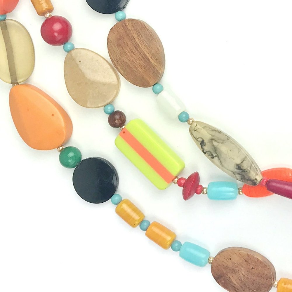 BOHO 3 Strand Wood Acrylic Bead Necklace - Picture 9 of 12